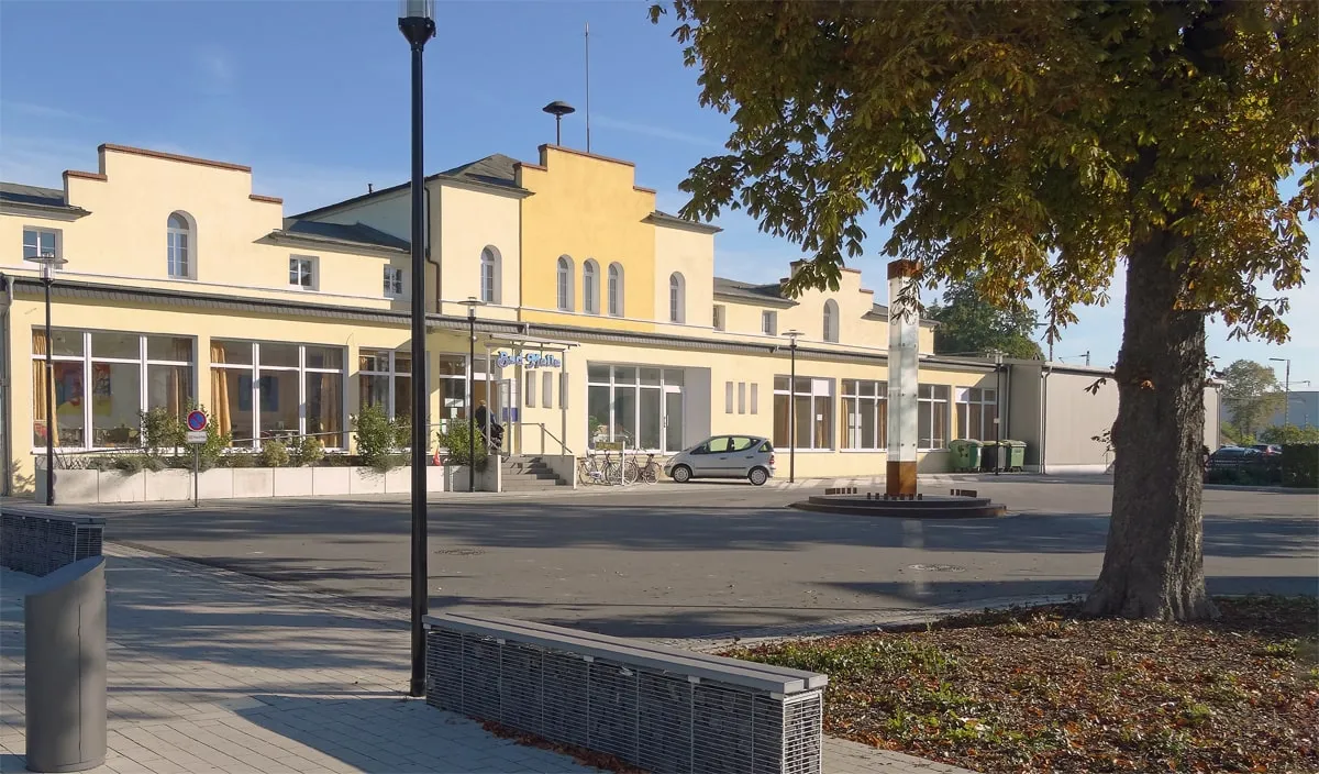 Banner Bahnhof